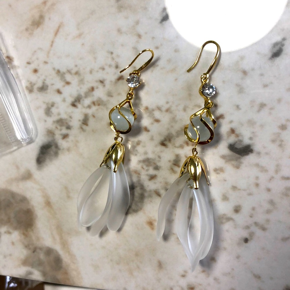 earring
